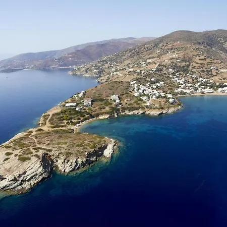 Elpida Andros *