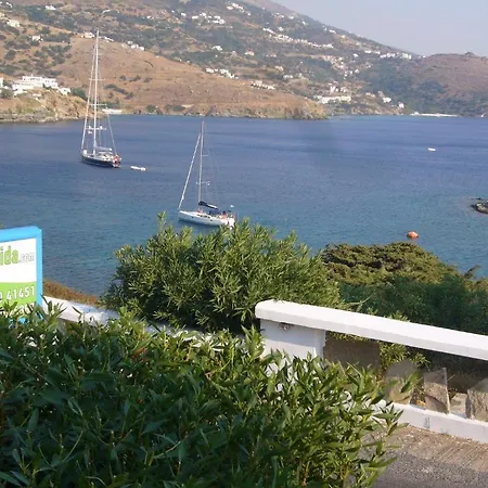 Elpida Andros Apartamento