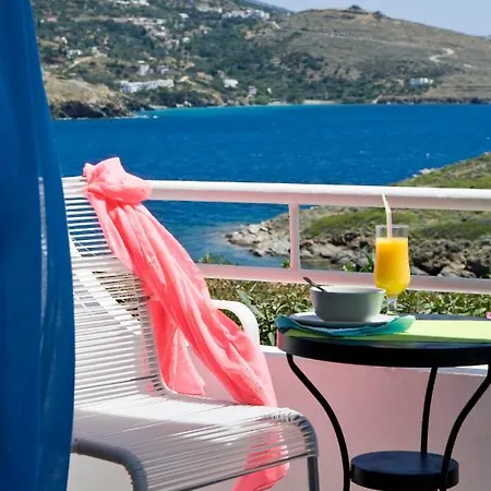 Apartment Elpida Andros